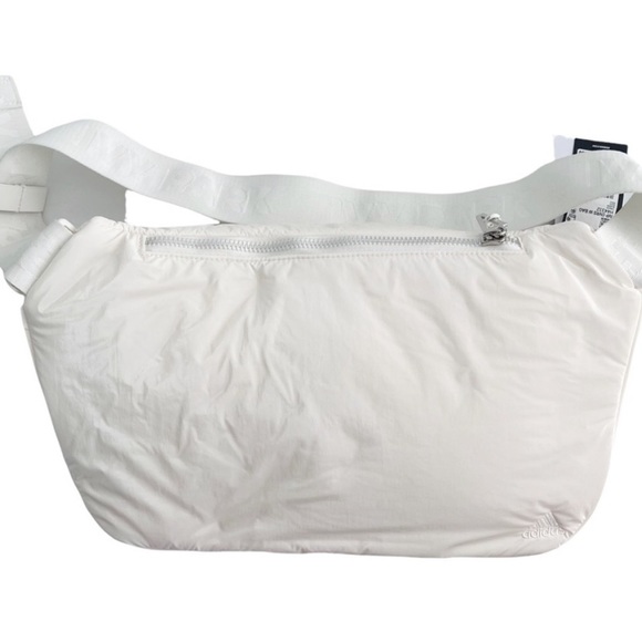Ivy Park (Adidas) Oversize Waist Bag - Unisex - Picture 5 of 5